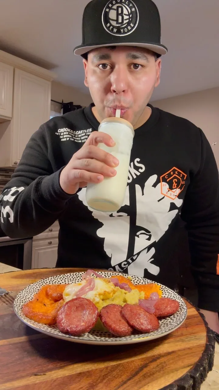 mangu-con-los-tres-golpes-huevo-queso-y-salami