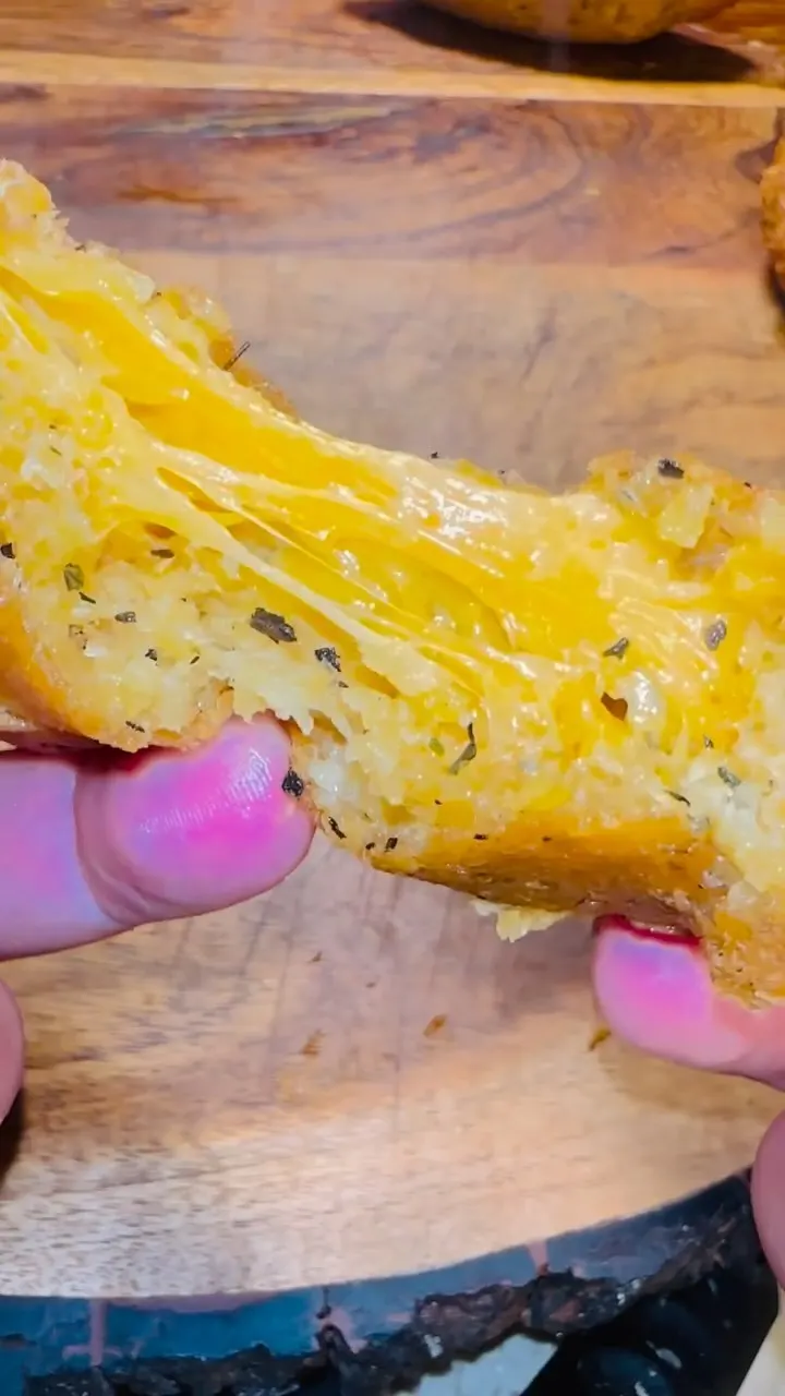 chulitos-de-yuca-relleno-de-queso-geo-alcapurrias-yucca-chulitos-with-geo-cheese
