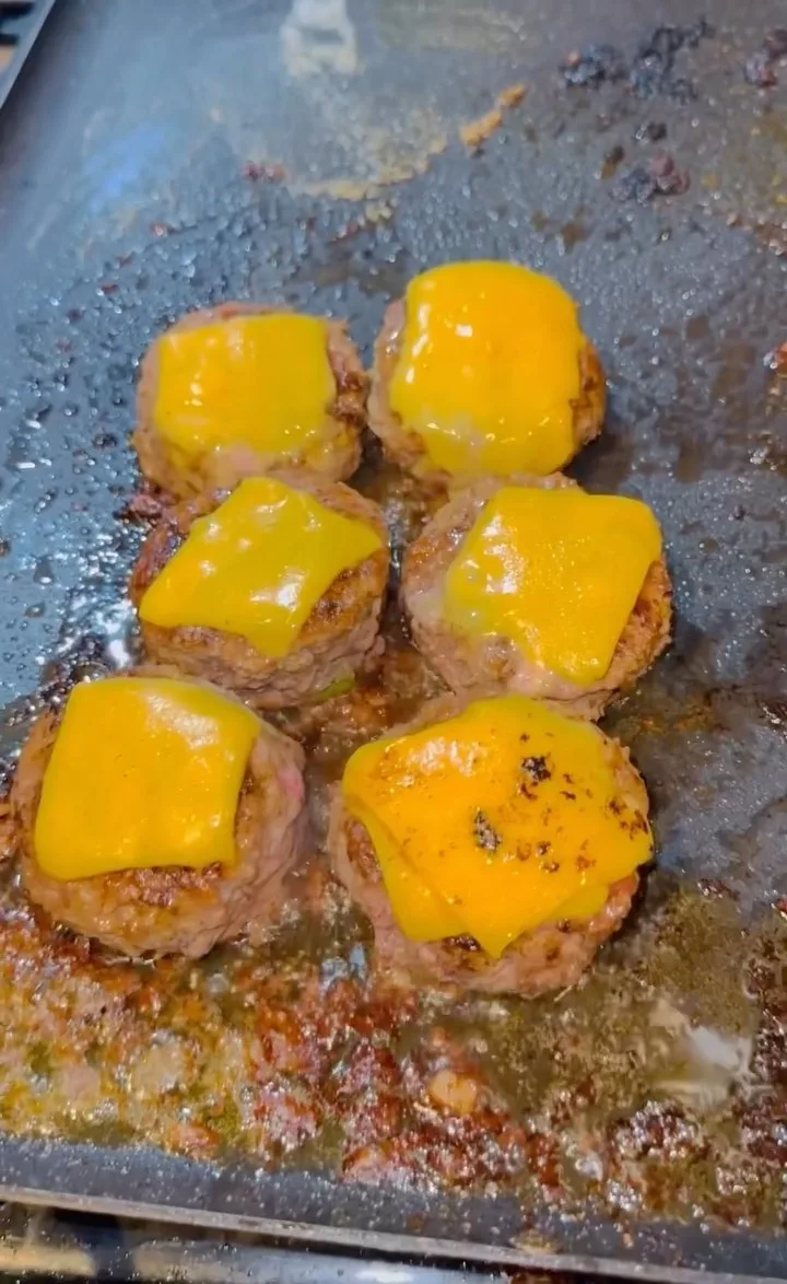 mini-hamburguesas-de-res-beef-sliders