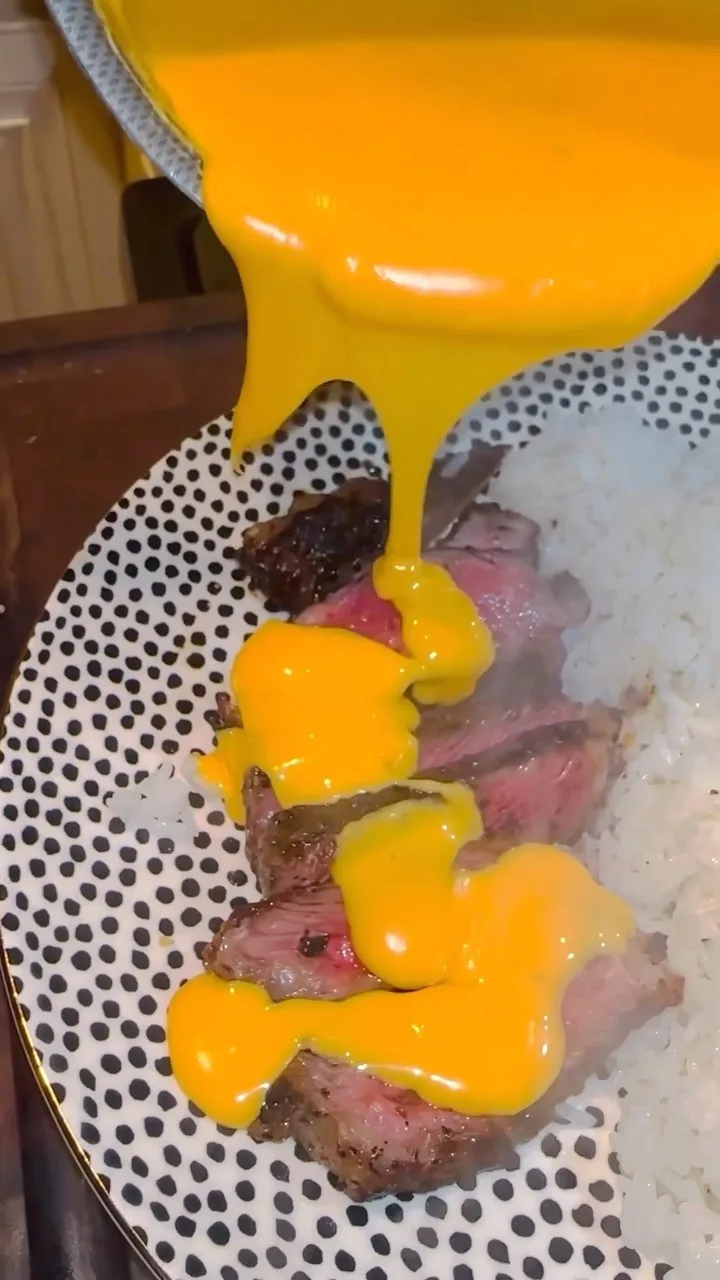 bistec-de-nueva-york-de-primera-claseprime-beef-boneless-ny-strip-steaks