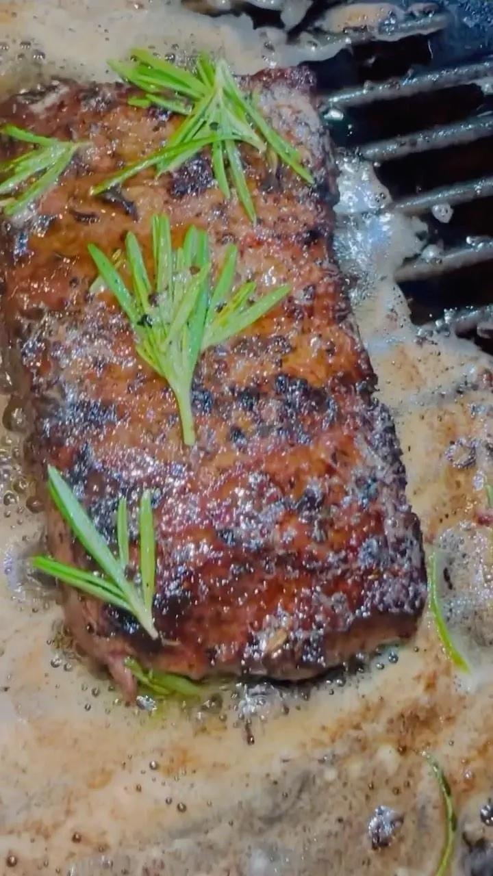 filete-de-res-a-la-plancha-con-salsa