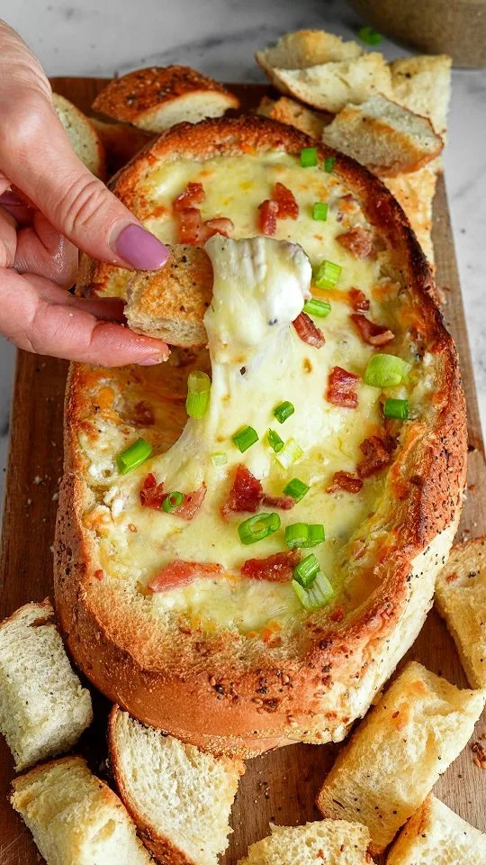 cheesy-bacon-dip-in-an-everything-bagel-bread-bowl