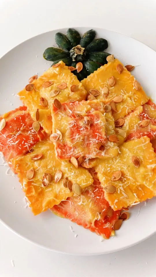 honey-roasted-pumpkin-ravioli-with-creamy-roasted-acorn-squash-sauce