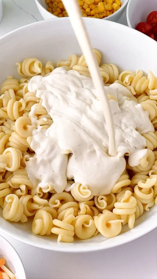 ranch-pasta-salad-with-bbq-chicken