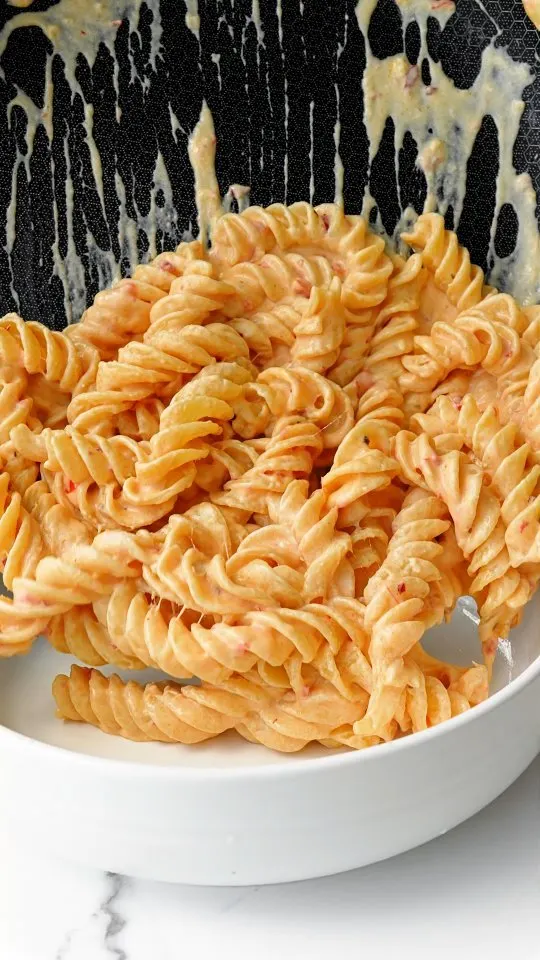 calabrian-chili-alfredo-with-colonne-pompeii-pasta