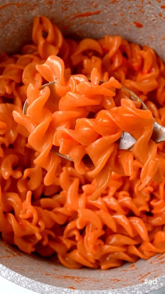 baked-cheetos(r)-mac-'n-cheese-bold-and-cheesy