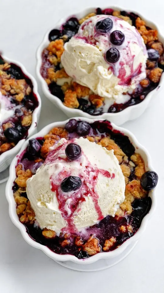 blueberry-crisp