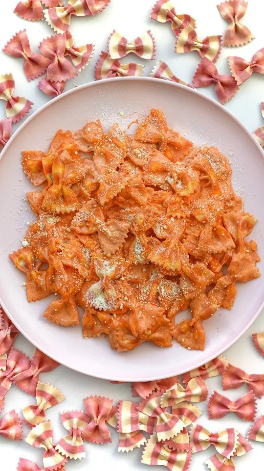 pasta-~-farfalle