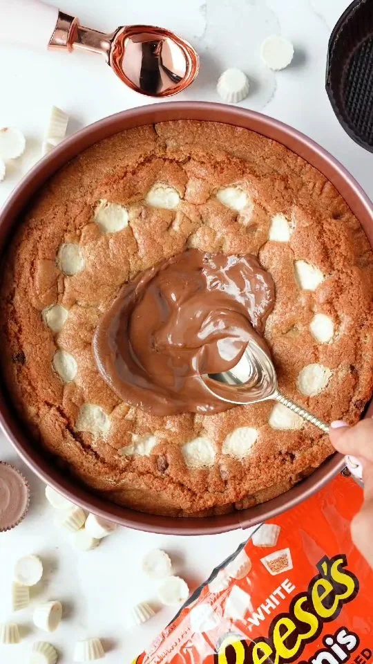giant-reeses-chocolate-chip-cookie