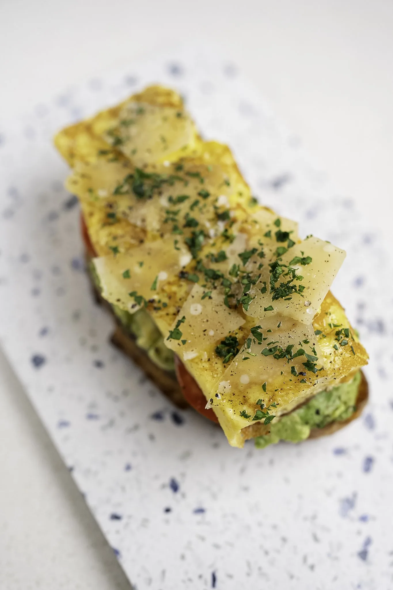 rolled-omelette-toast