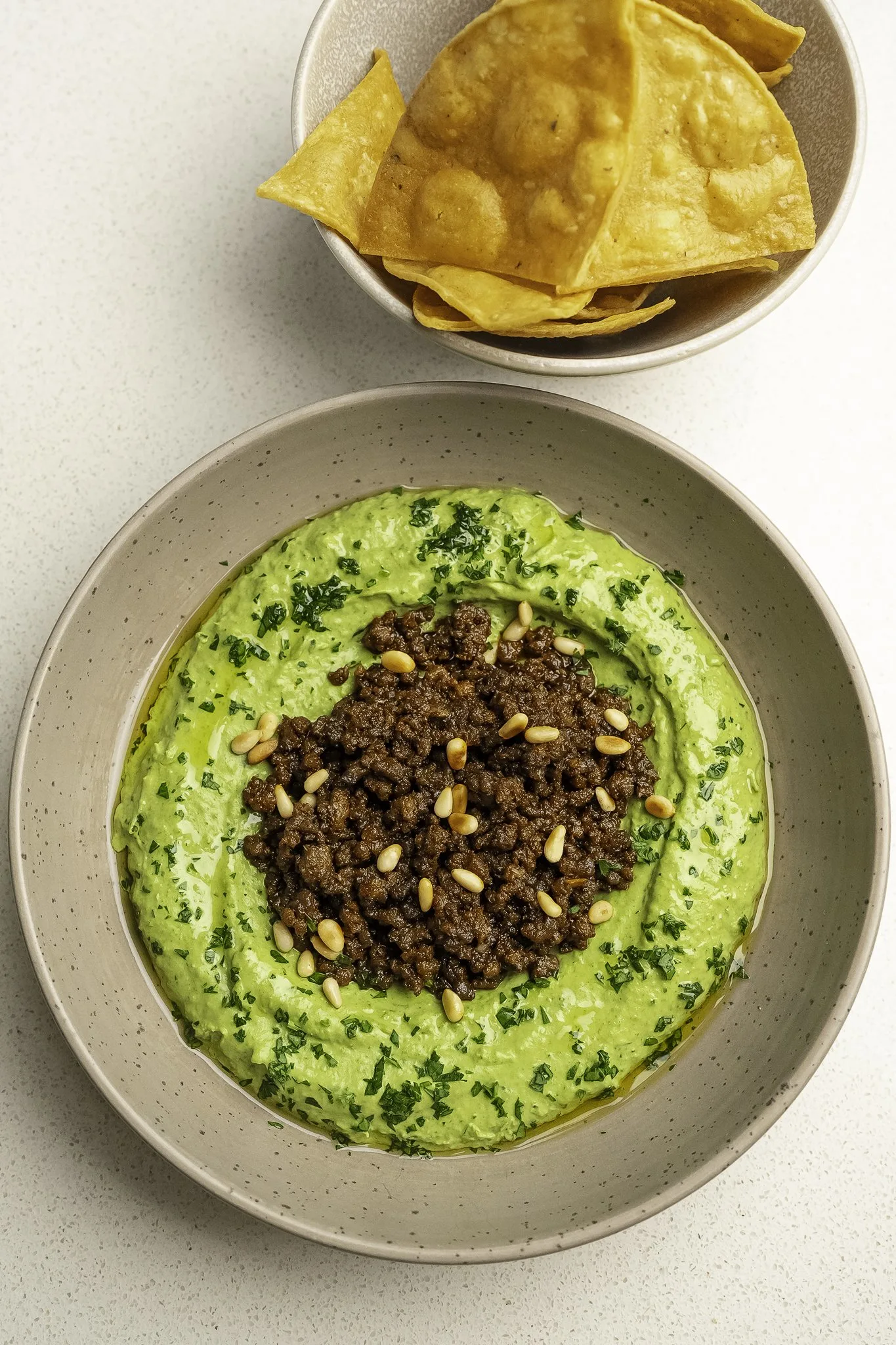green-hummus-beef-and-tortilla-chips