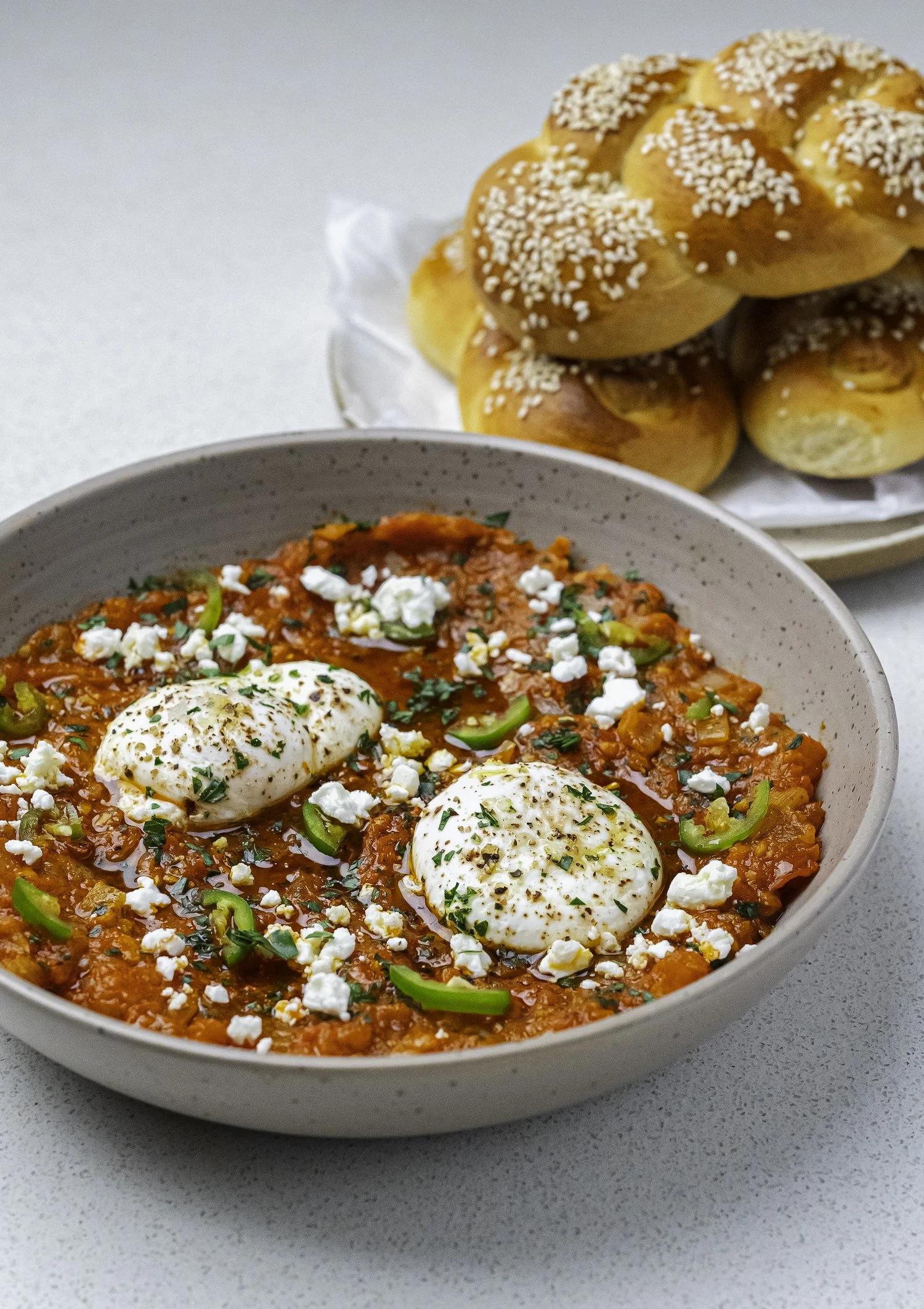 shakshuka-and-mini-challah-bread
