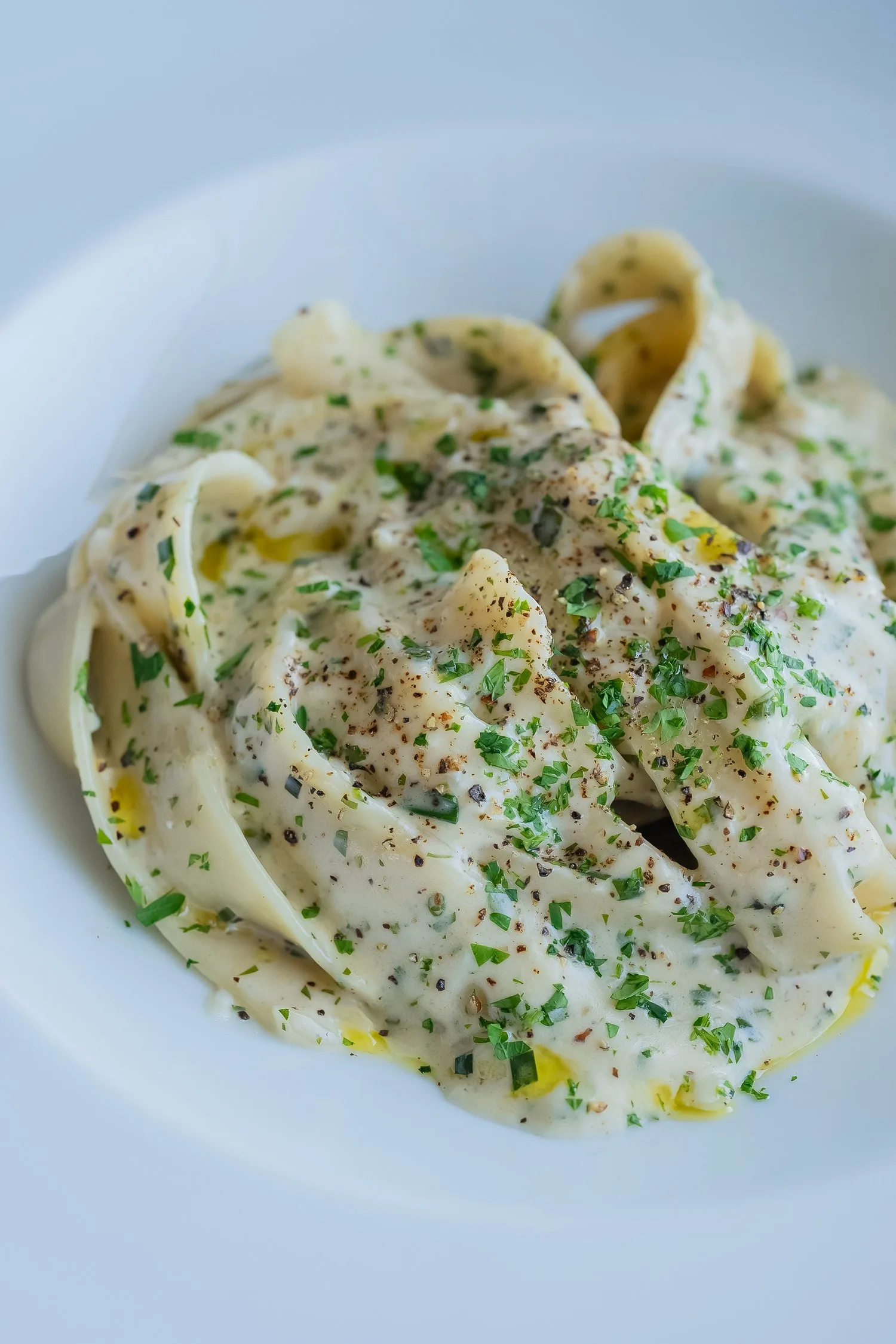 shallots-and-herbs-alfredo