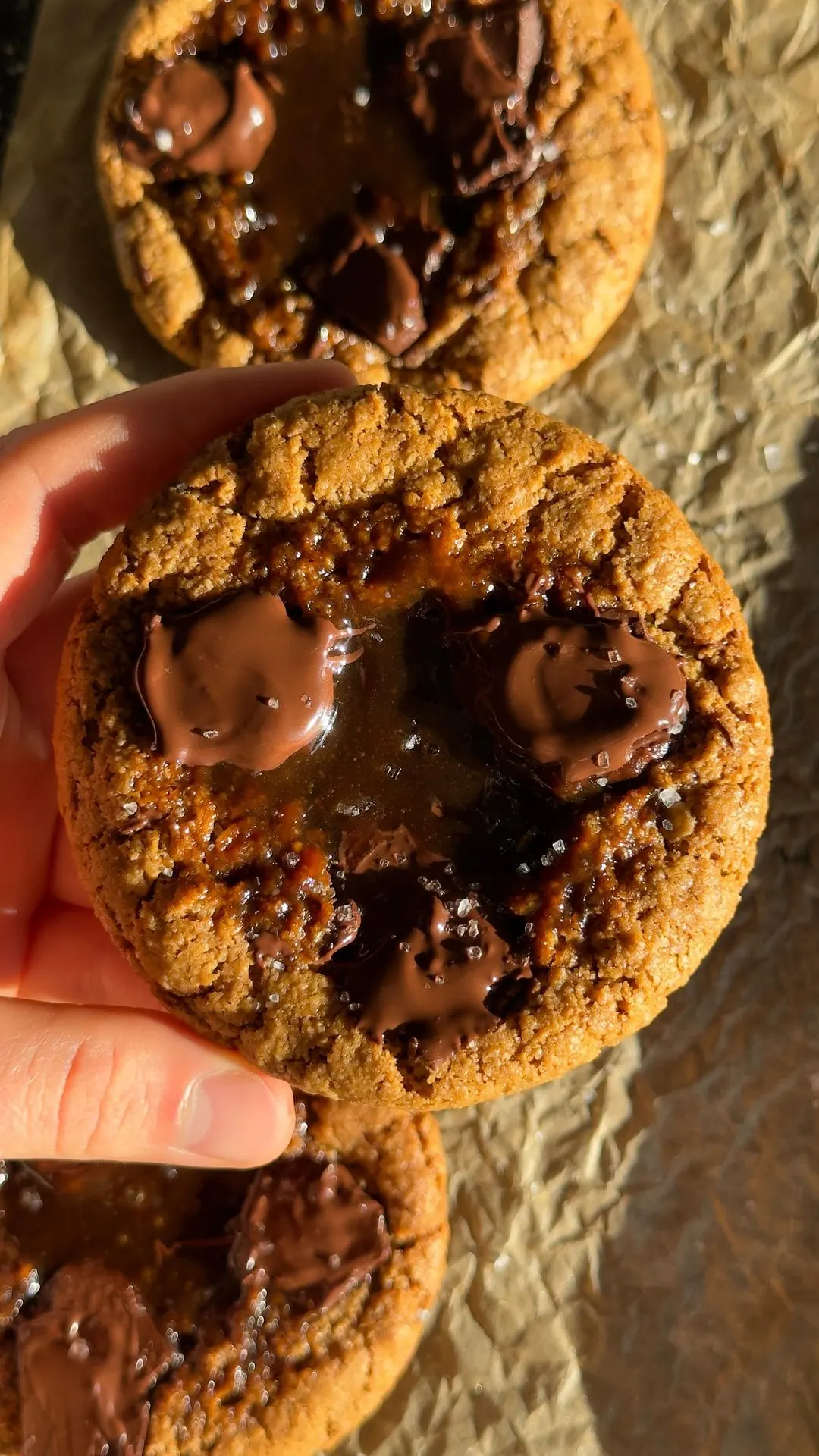 salted-caramel-choc-chip-cookies