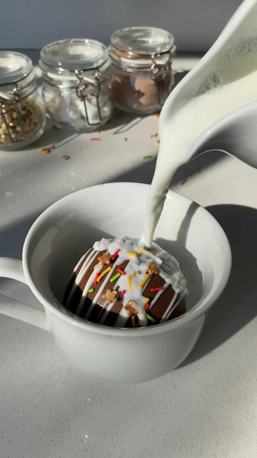 hot-chocolate-bombs