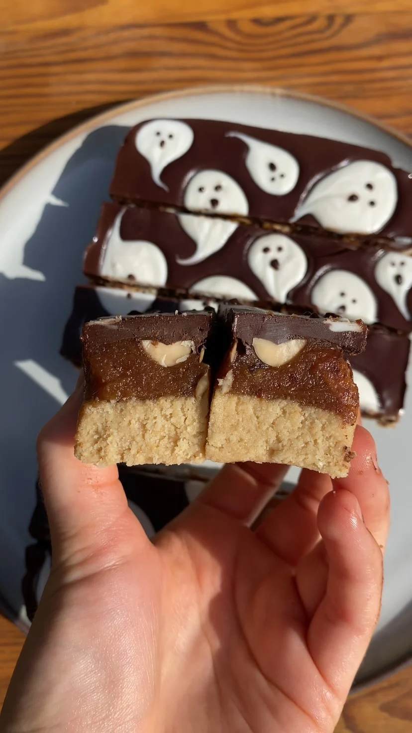 halloween-style-snickers
