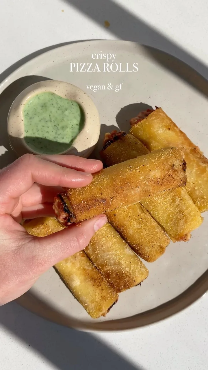 crispyyy-pizza-rolls