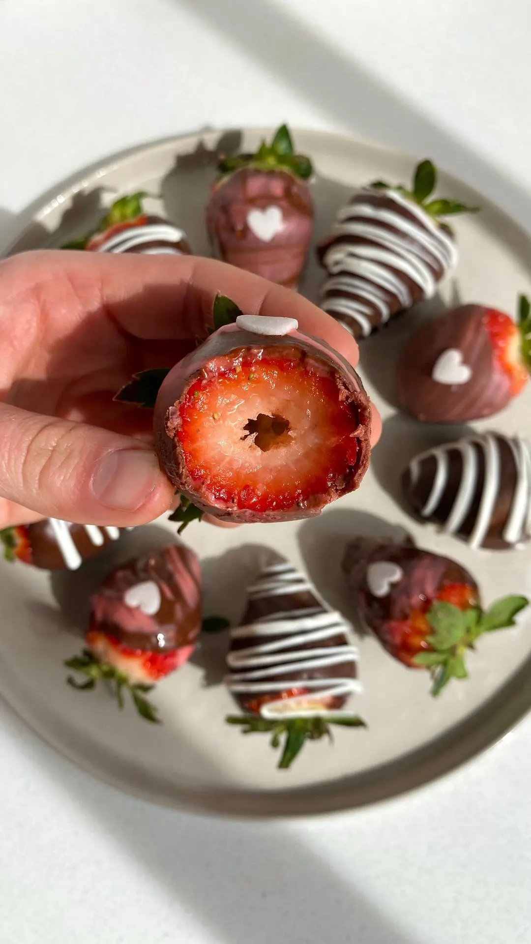 chocolate-covered-strawberries