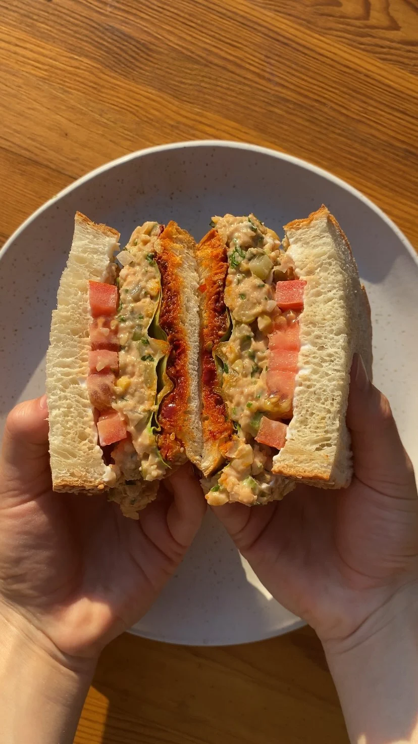 chickpea-"tuna"-sandwich