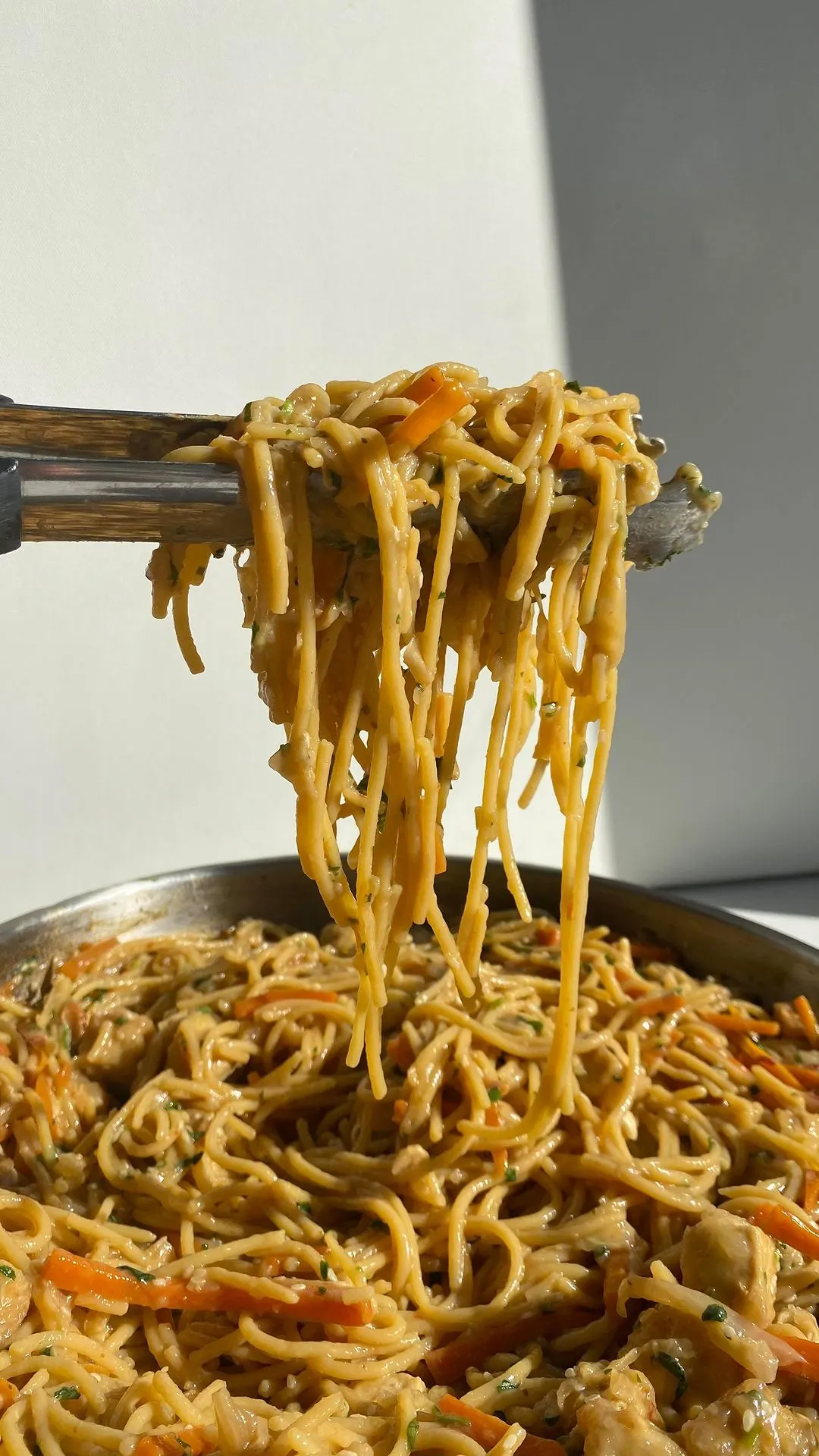one-pot-vegan-noodles