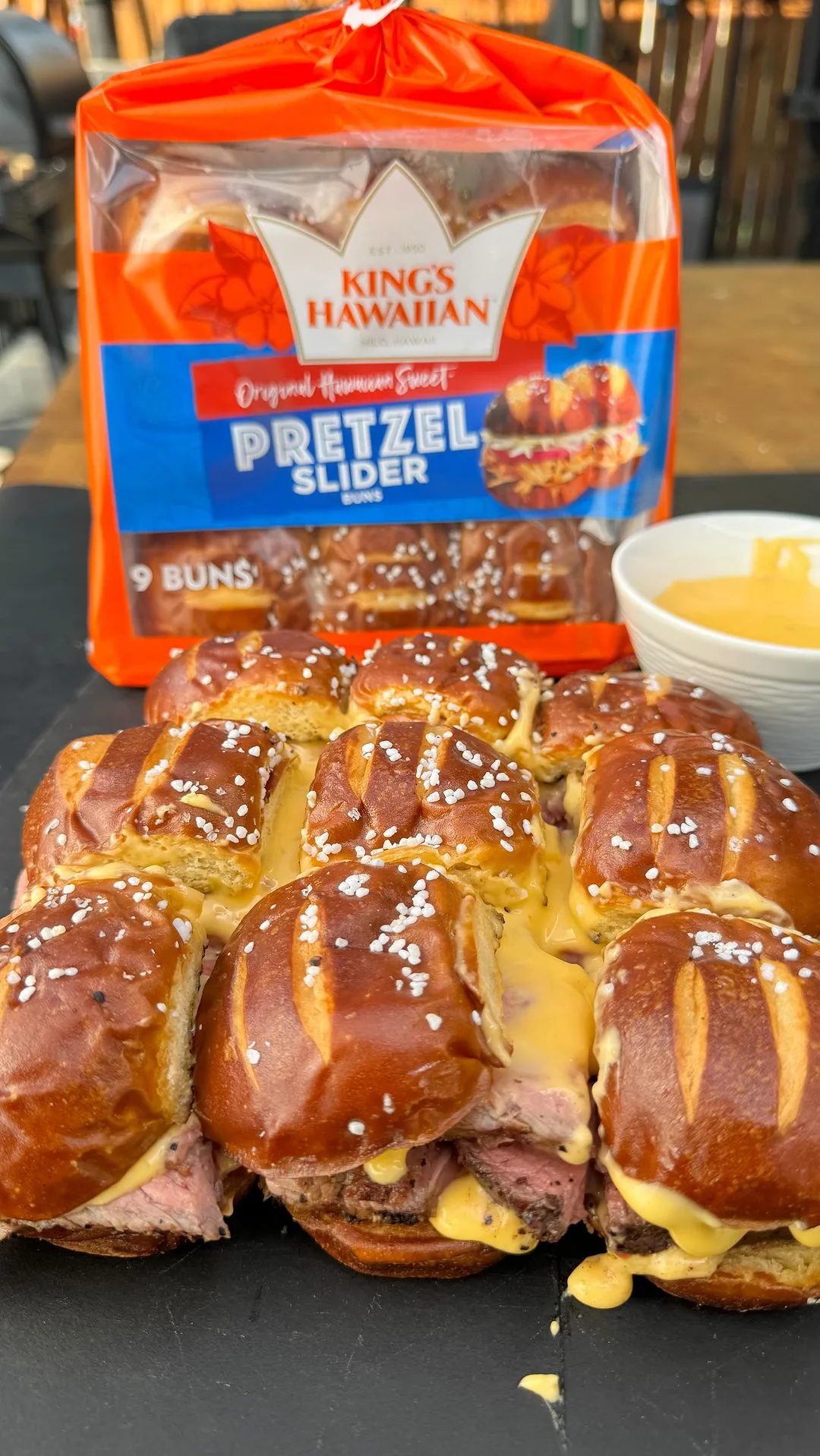 slam-dunk-cheddar-and-beef-sliders-with-@kingshawaiian-sweet-pretzel-slider-buns