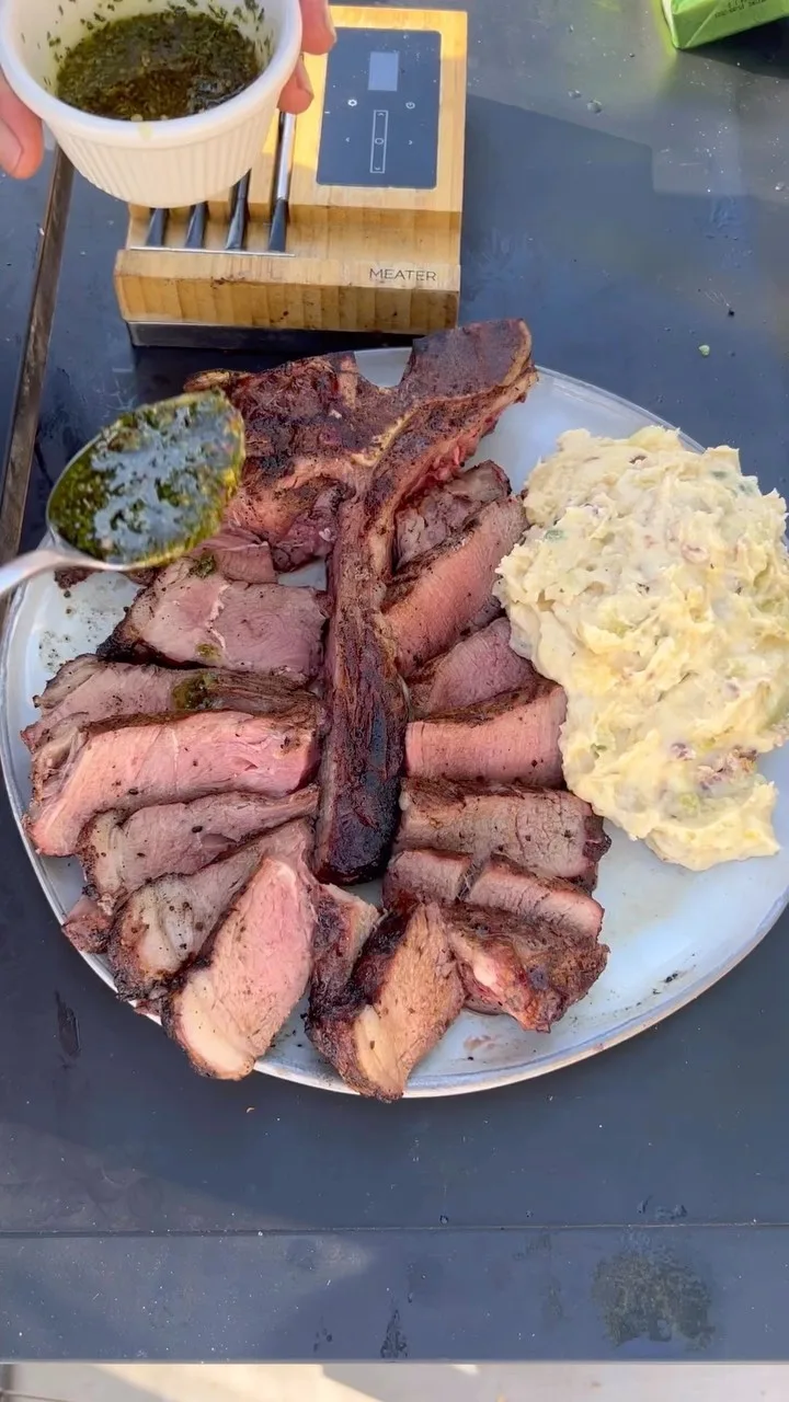 porterhouse-steak-and-jalapeno-poppers-mashed-potatoes