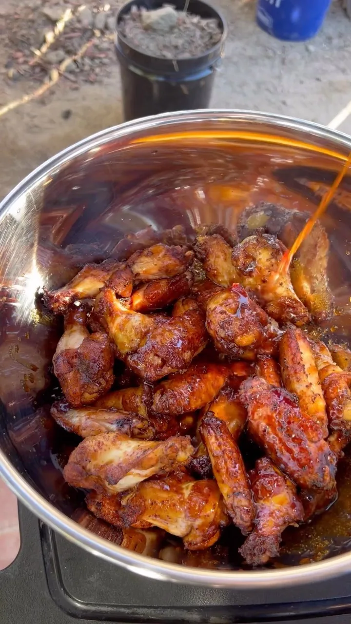 chipotle-lime-rotisserie-chicken-wings