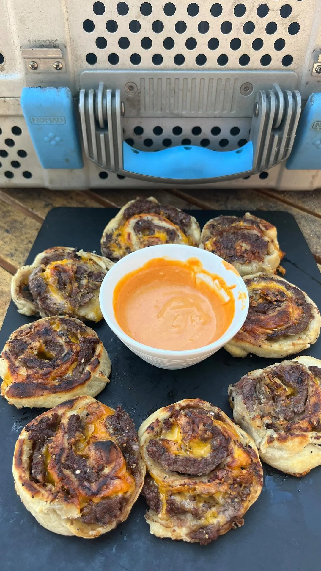 grilled-hamburger-rolls
