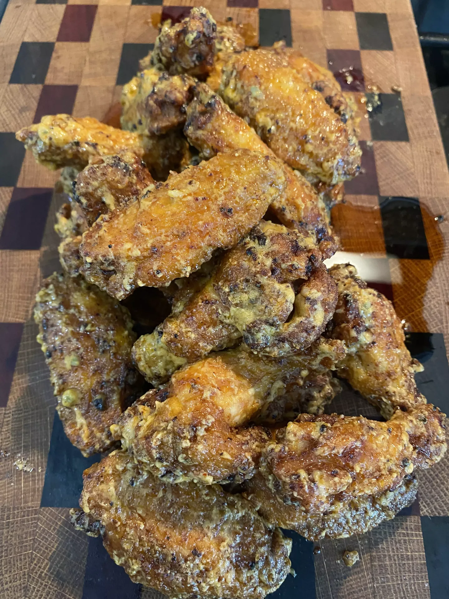 buffalo-parmesan-garlic-deep-fried-chicken-wings