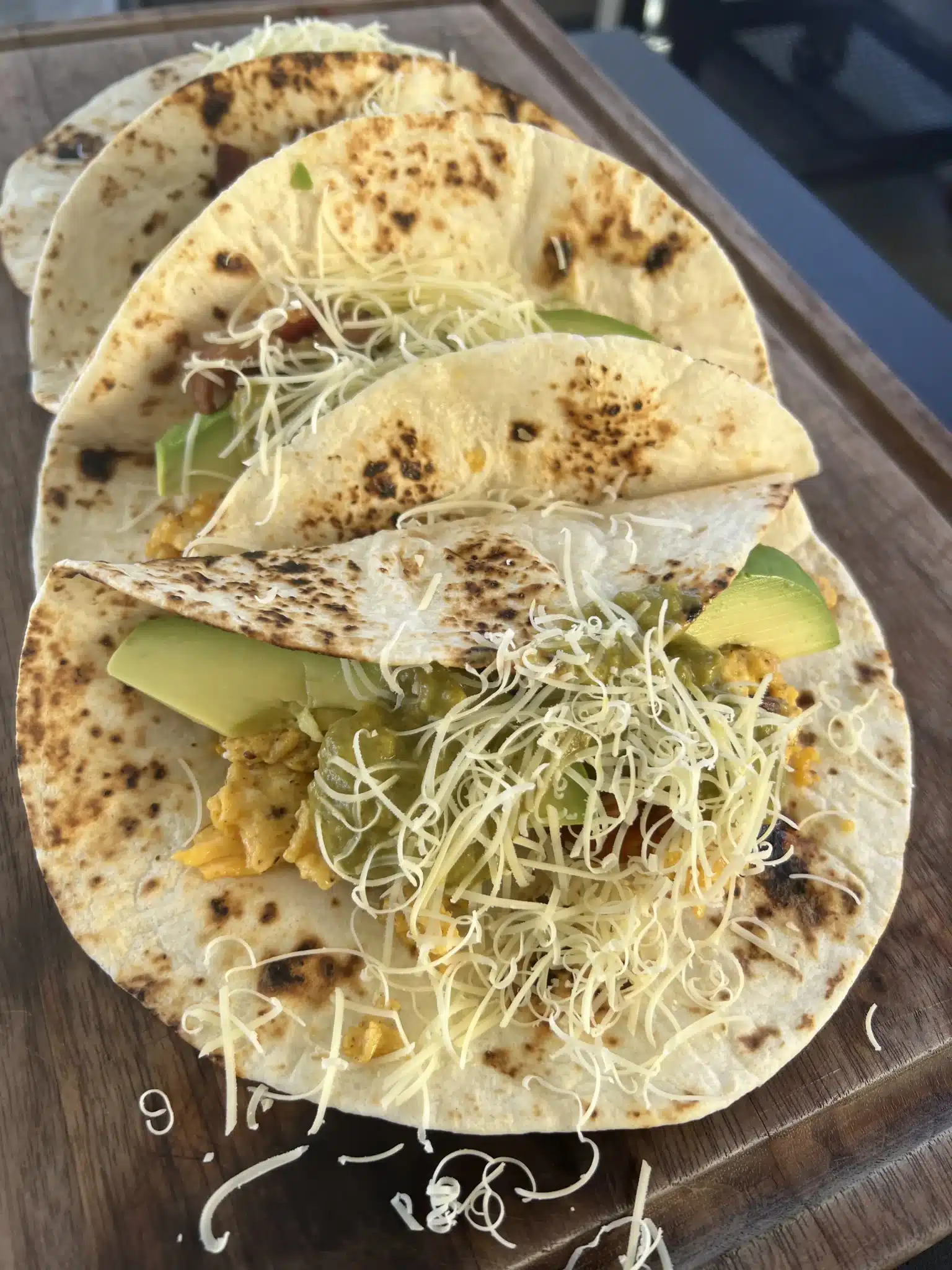 breakfast-tacos-with-creamy-jalapeno-salsa