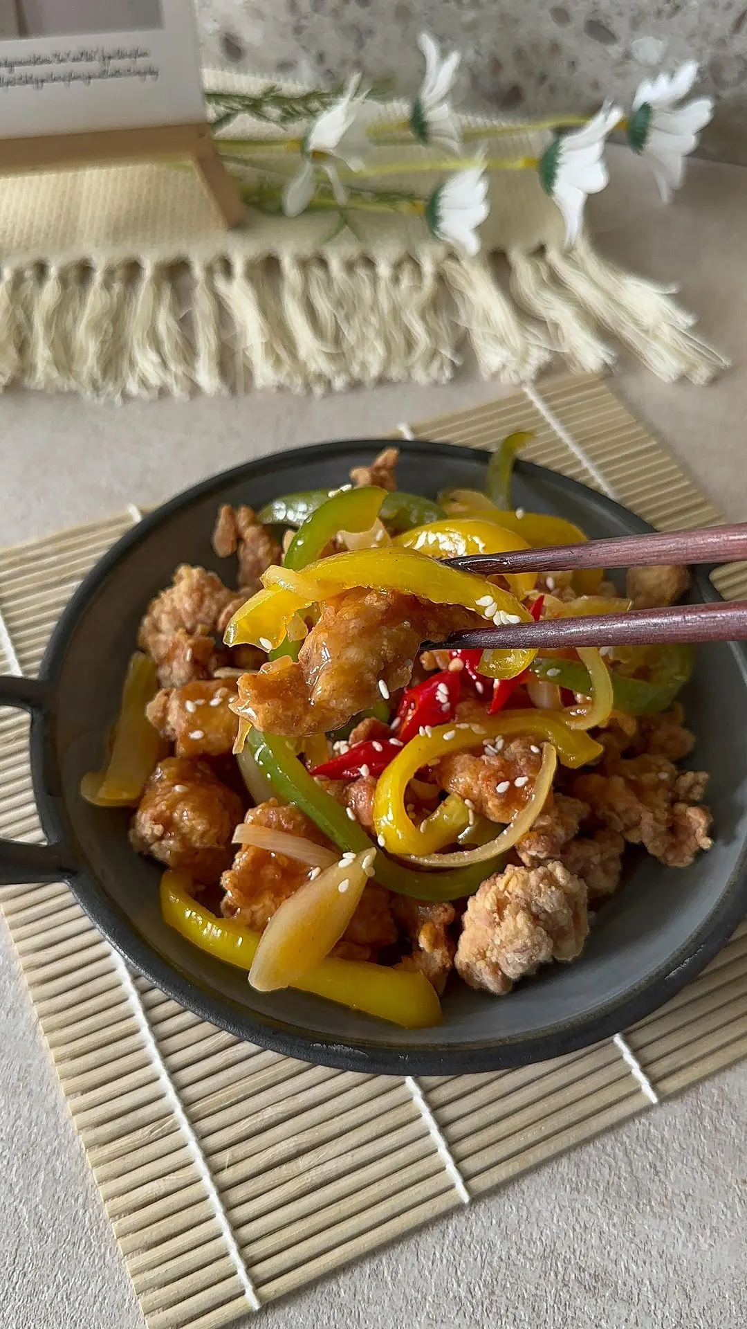 sweet-n-sour-crispy-popcorn-chicken