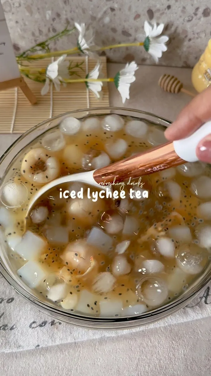 iced-lychee-tea