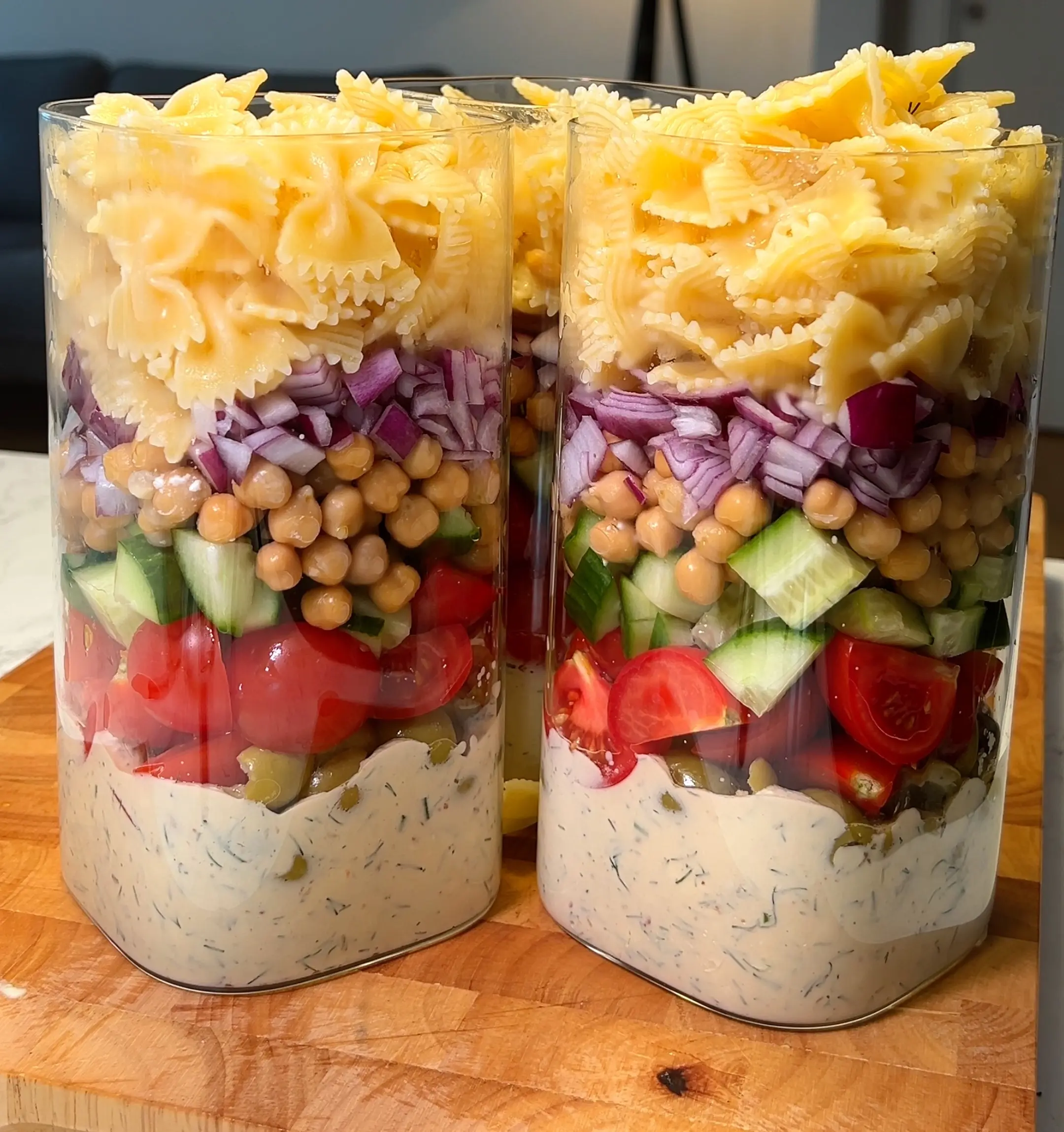 preparacion-de-comida-de-ensalada-de-pasta-pasta-salad-meal-prep