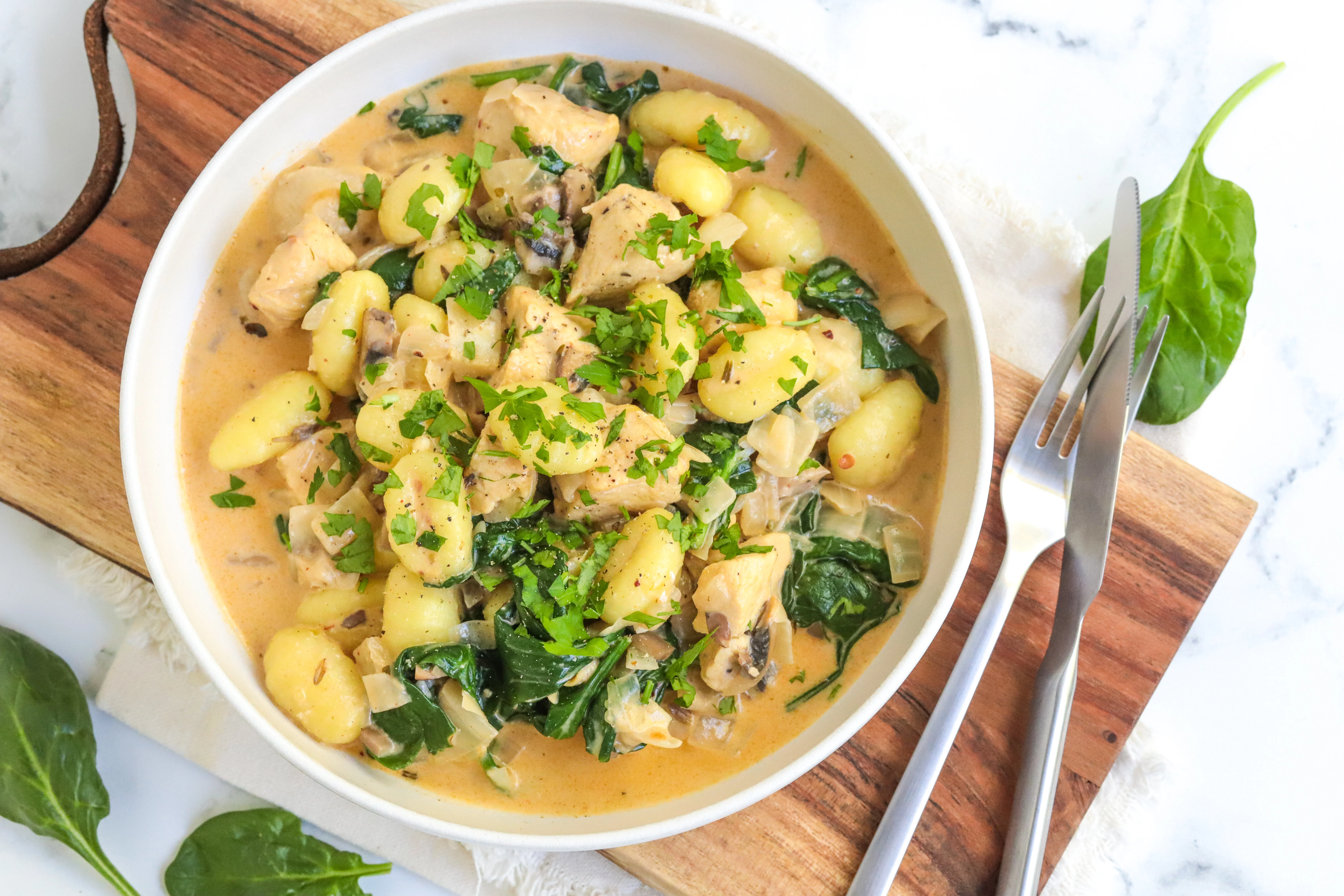 healthy-chicken-gnocchi-skillet