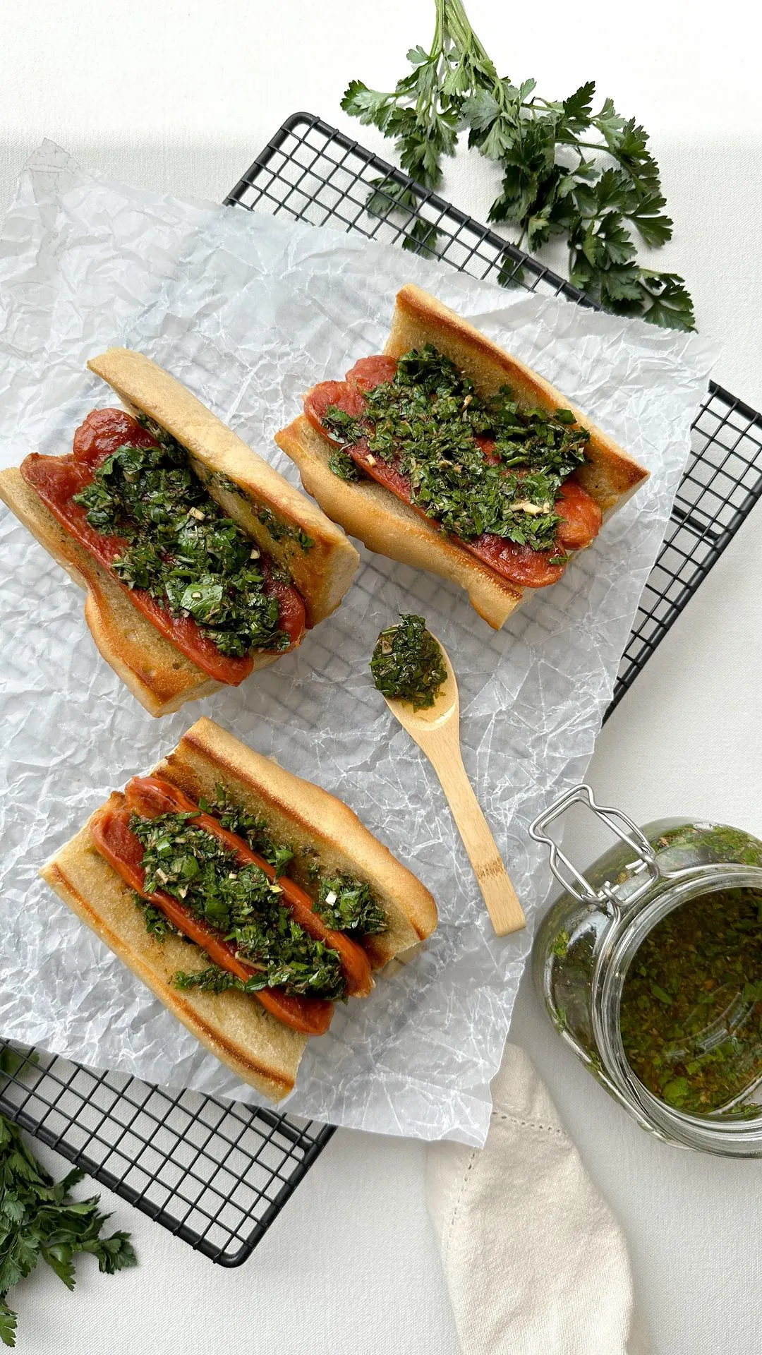 choripan-con-chimichurri