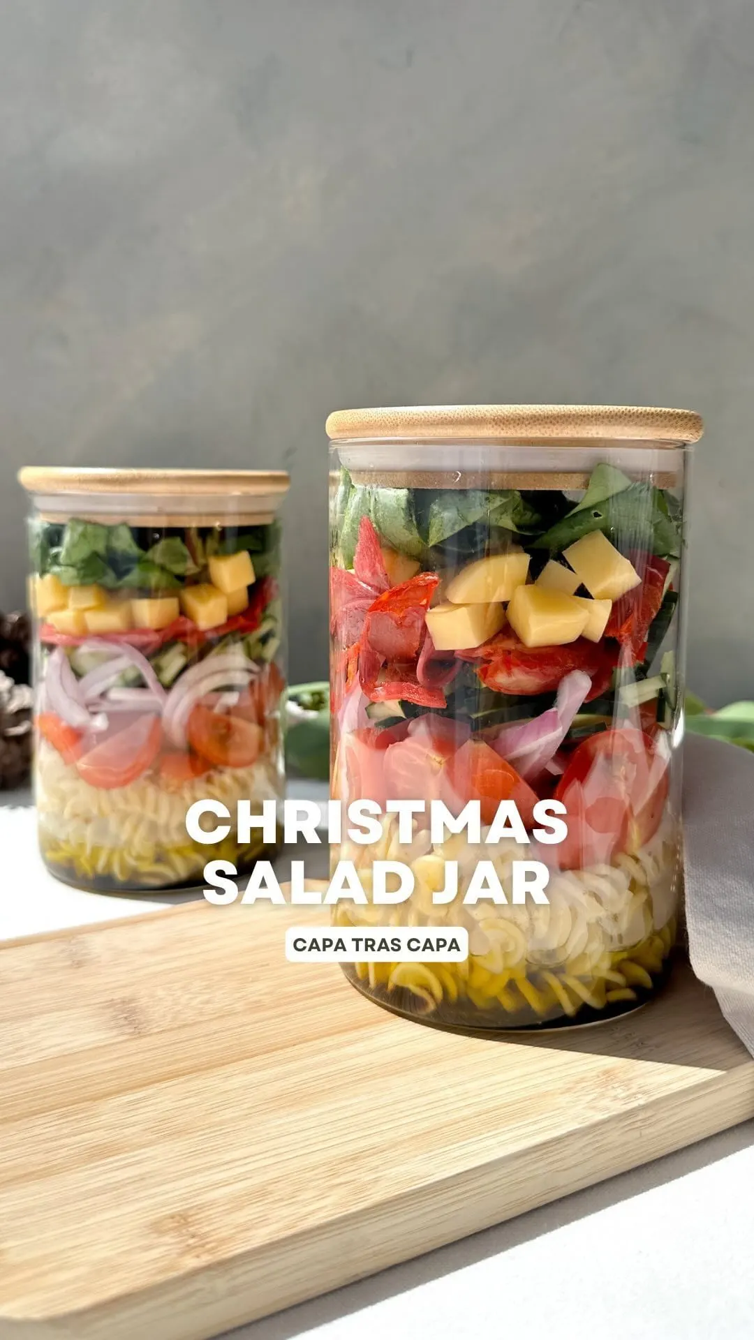 salad-jar-navidena