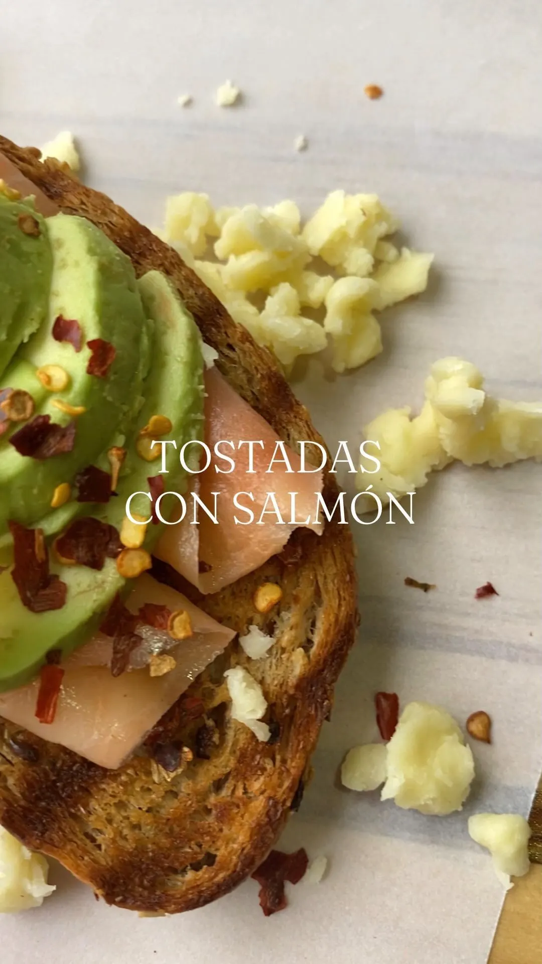 tostadas-con-salmon
