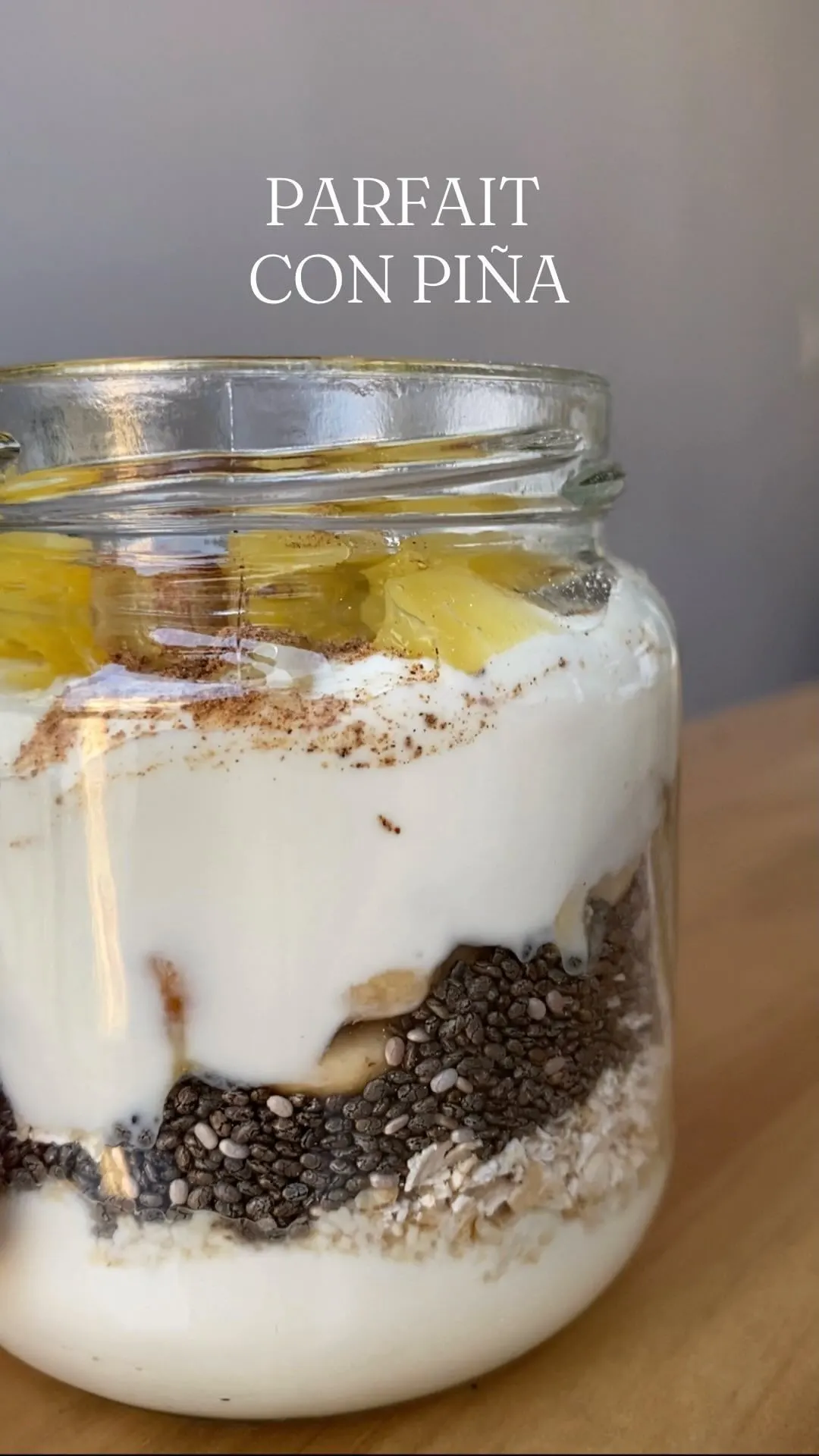 parfait-con-pina-pineapple-parfait