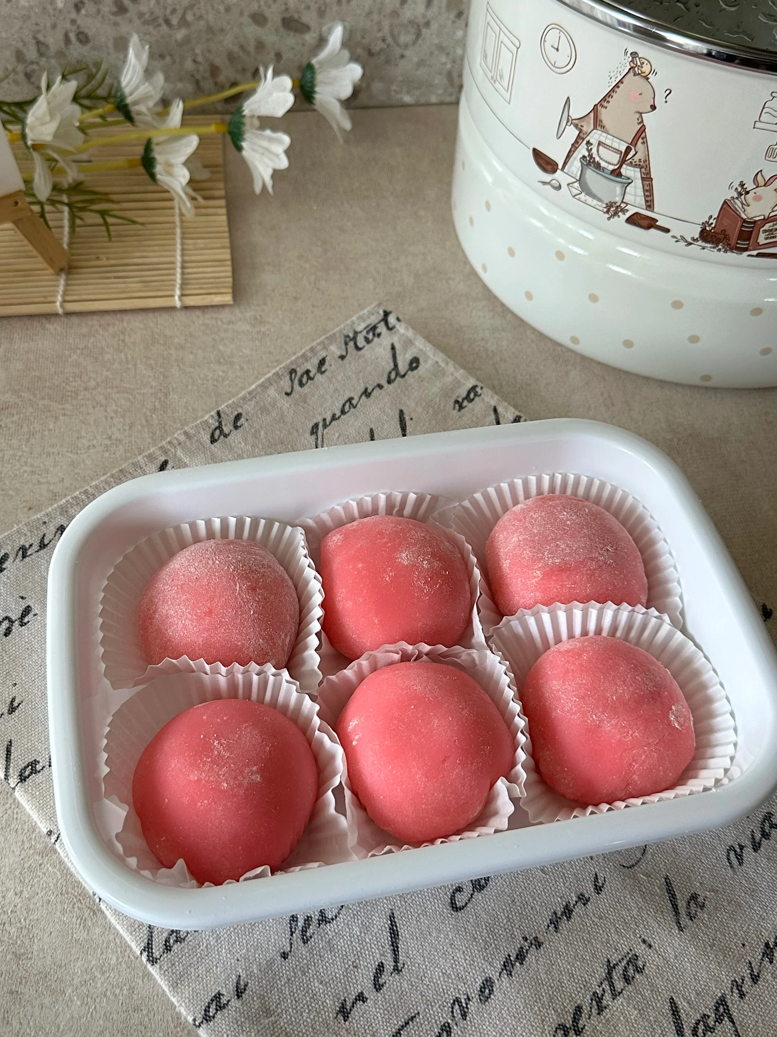 strawberry-mochi
