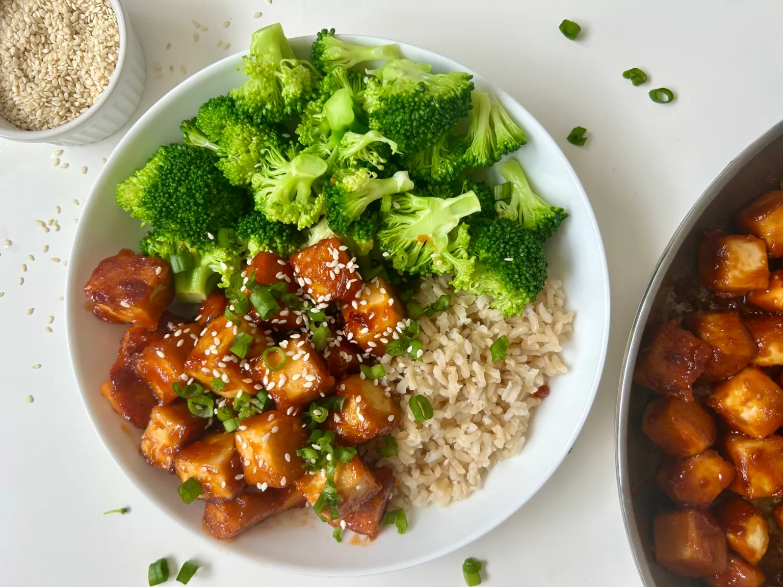 sticky-tofu-bowl