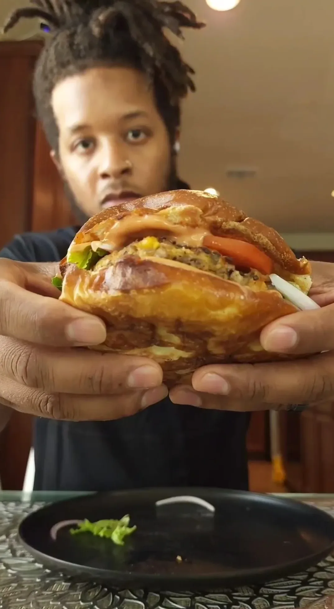viral-mushroom-chickpea-burger