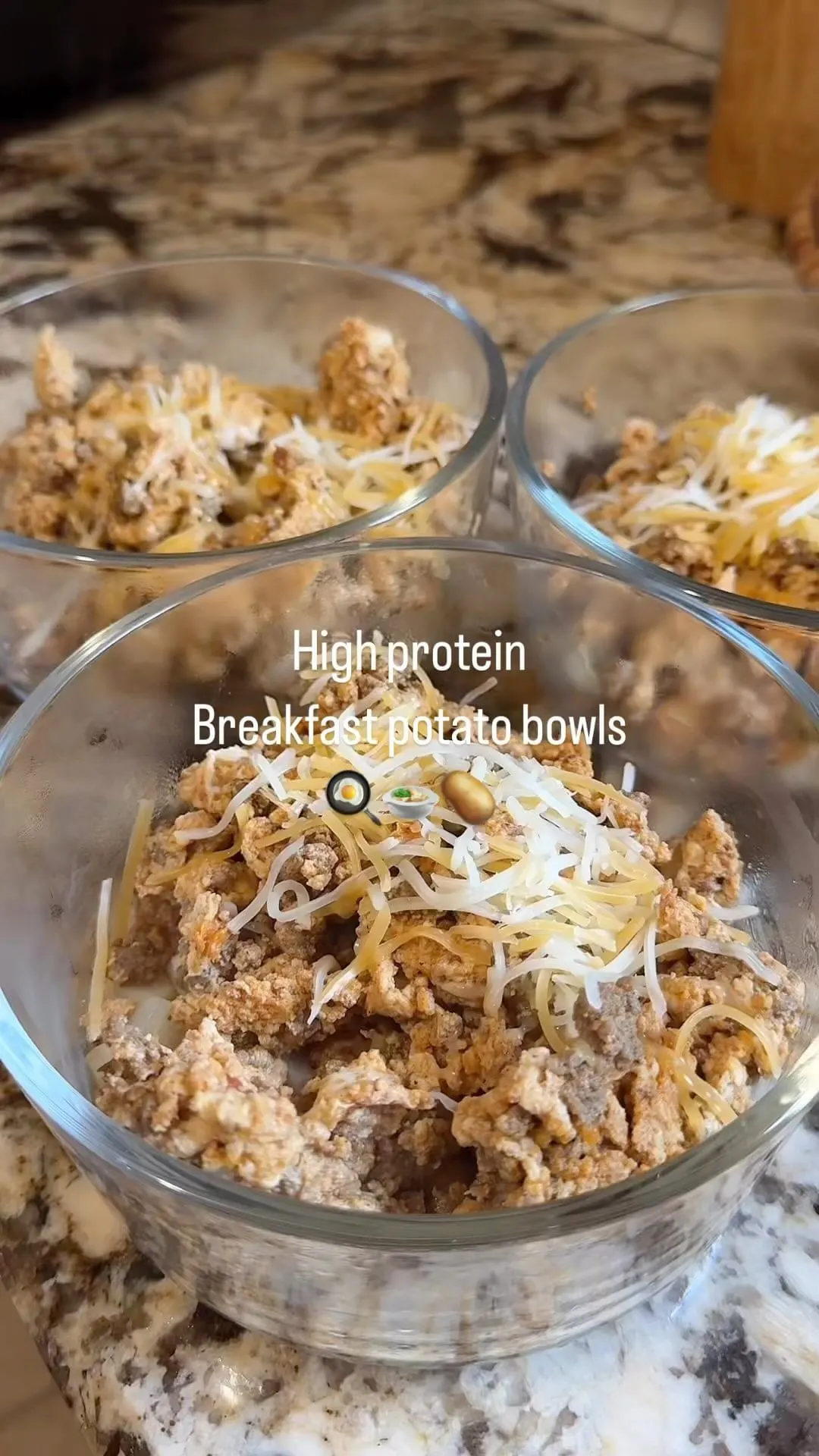 high-protein-breakfast-potato-bowls