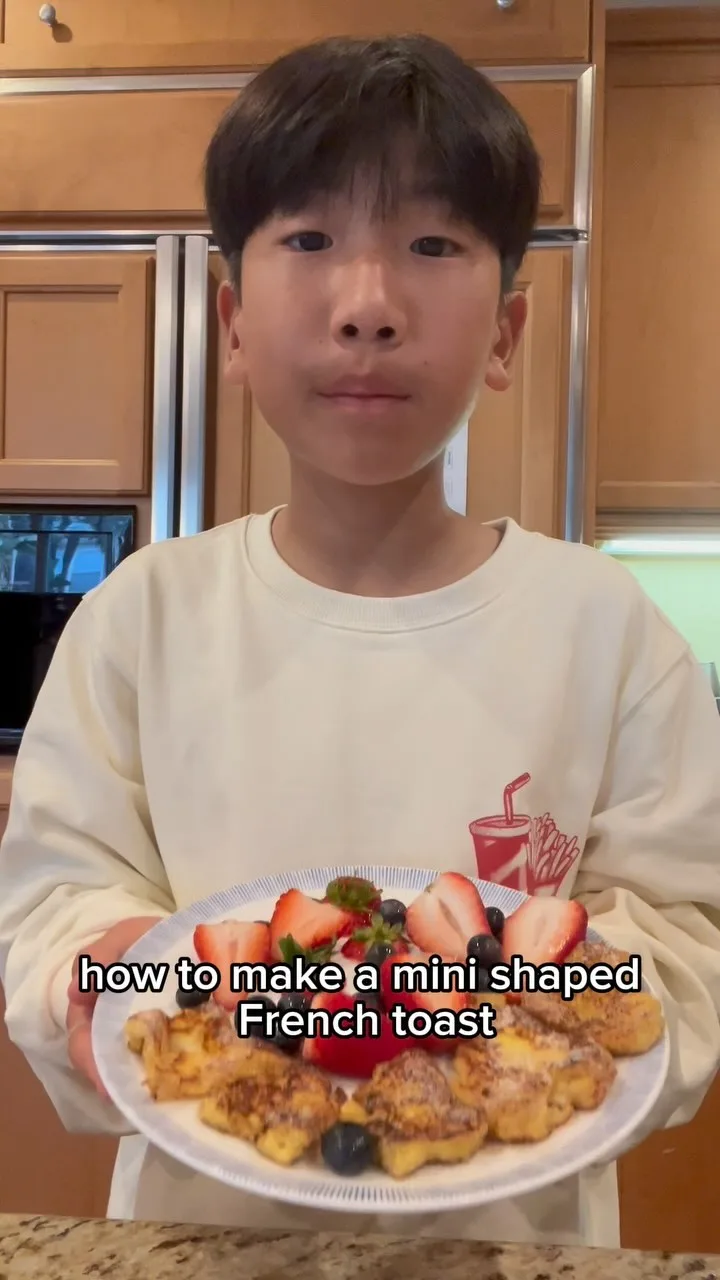 mini-shaped-french-toast