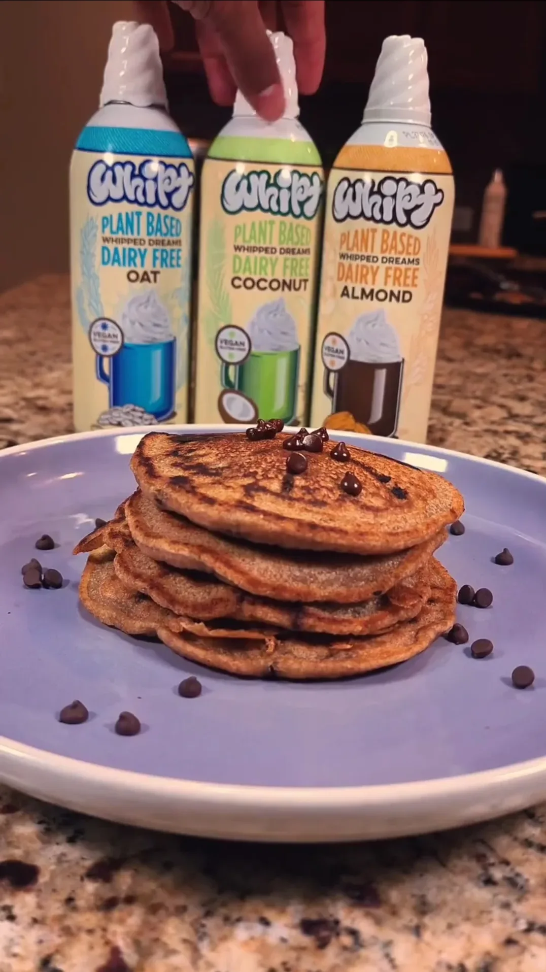 vegan-chocolate-chip-pancakes