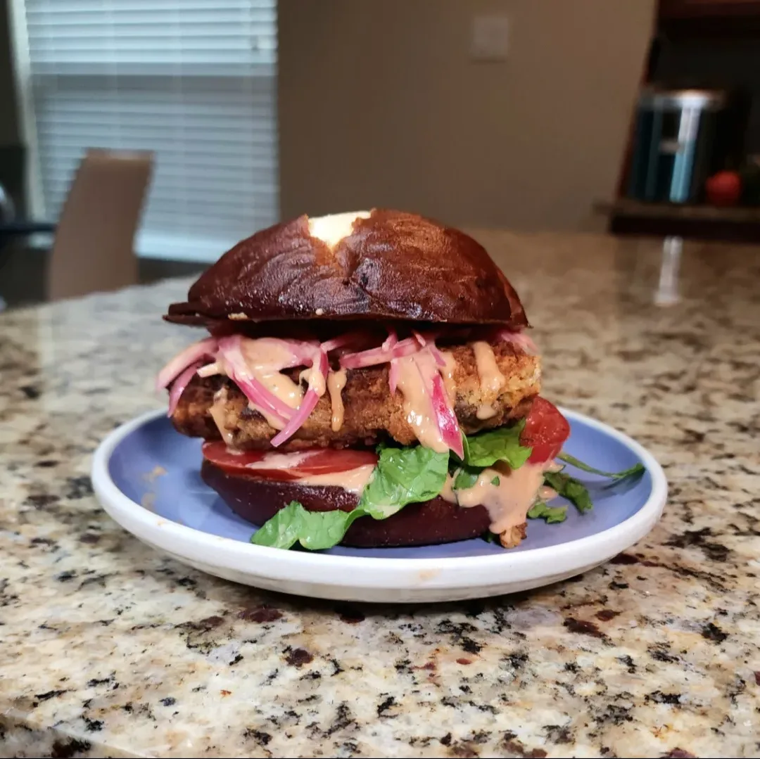 fried-lionsmane-sandwich