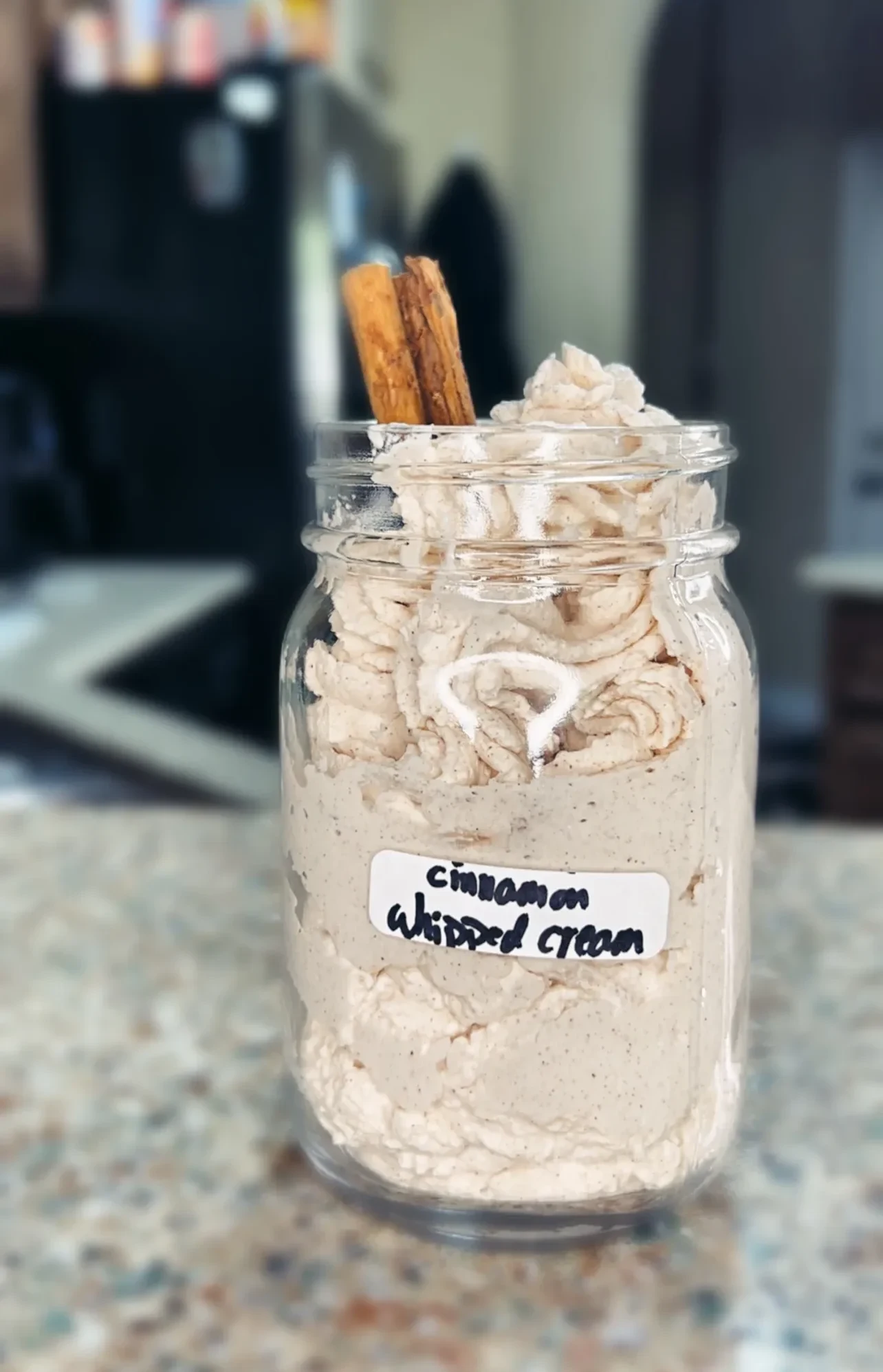 cinnamon-whipped-cream