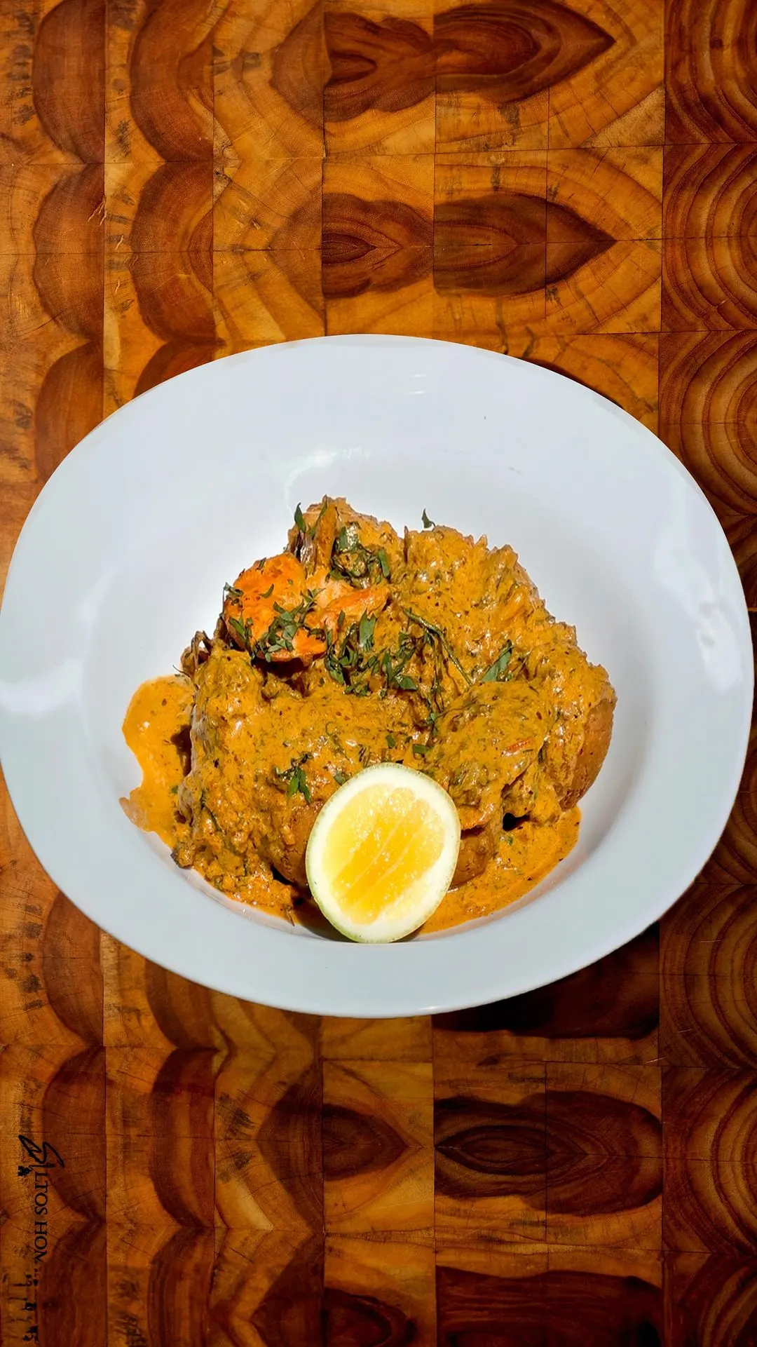 dumplings-de-verde-con-salsa-mariscos-green-dumplings-with-seafood-sauce