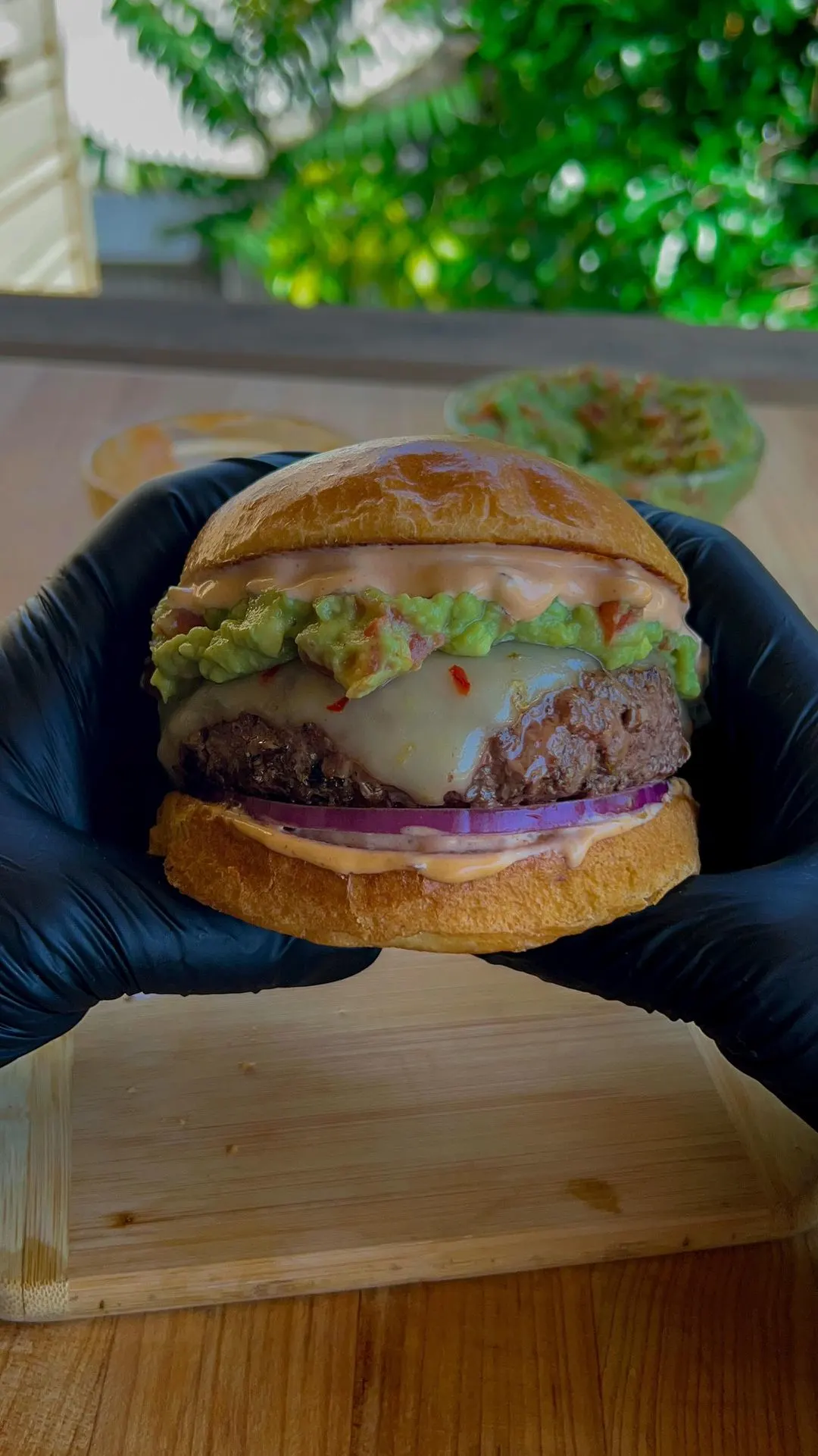 tex-mex-cheeseburger