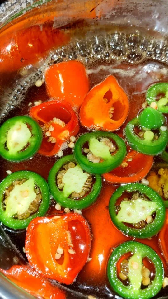 homemade-hot-honey