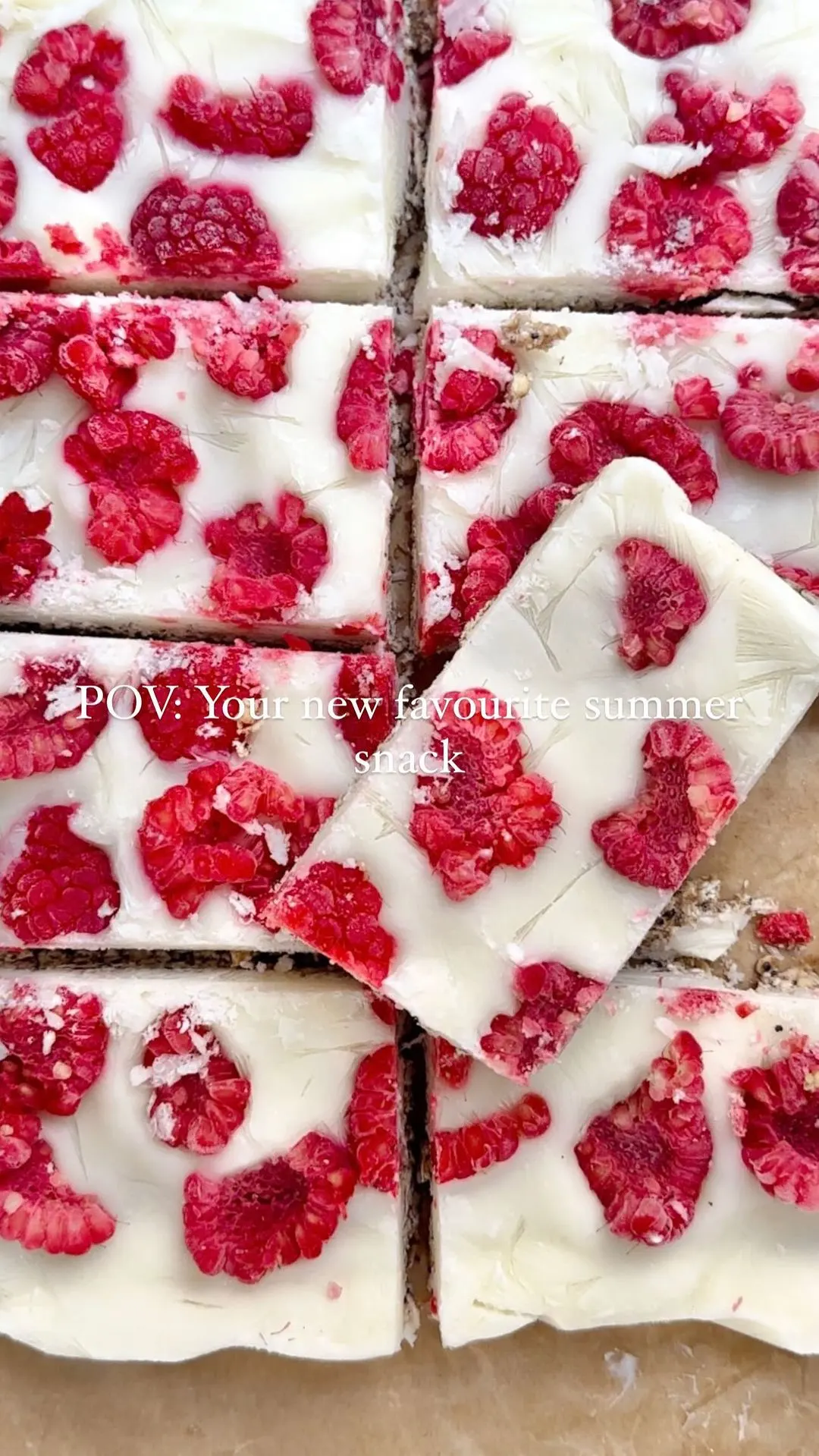 frozen-raspberry-yoghurt-bars